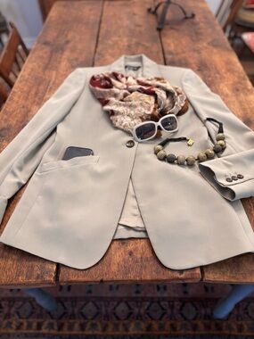 Jones New York Vintage 90s Tan Minimalist Blazer | Sz 8 | Made in Canada #IYKYK